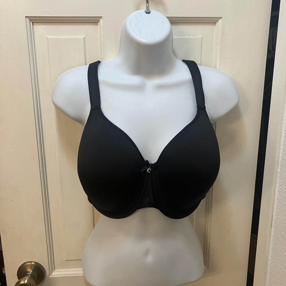 Chantelle Smooth Black Full Coverage T-Shirt Bra